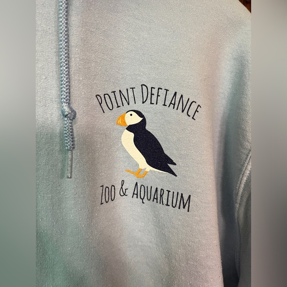 Point Defiance Zoo Puffin Tacoma PNW & Aquarium Hoodie - Picture 1 of 8